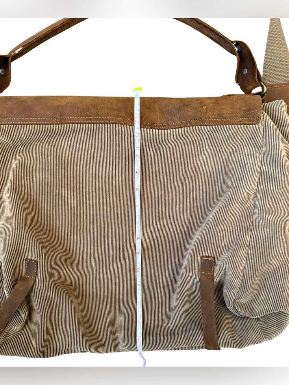Street Level Men's large tan corduroy & brown Leather Messenger crossbody Bag - Picture 5 of 10